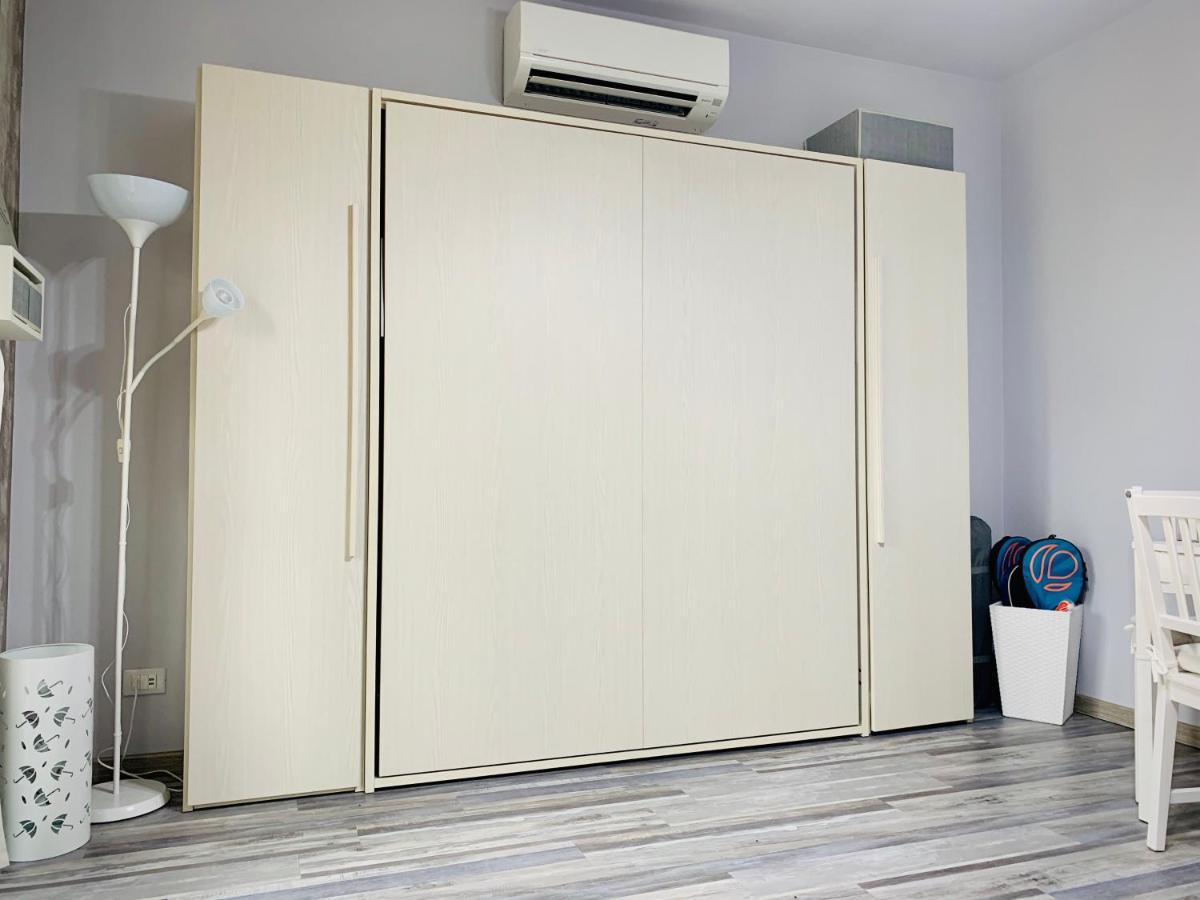Azur Apartment Sirmione Exterior photo