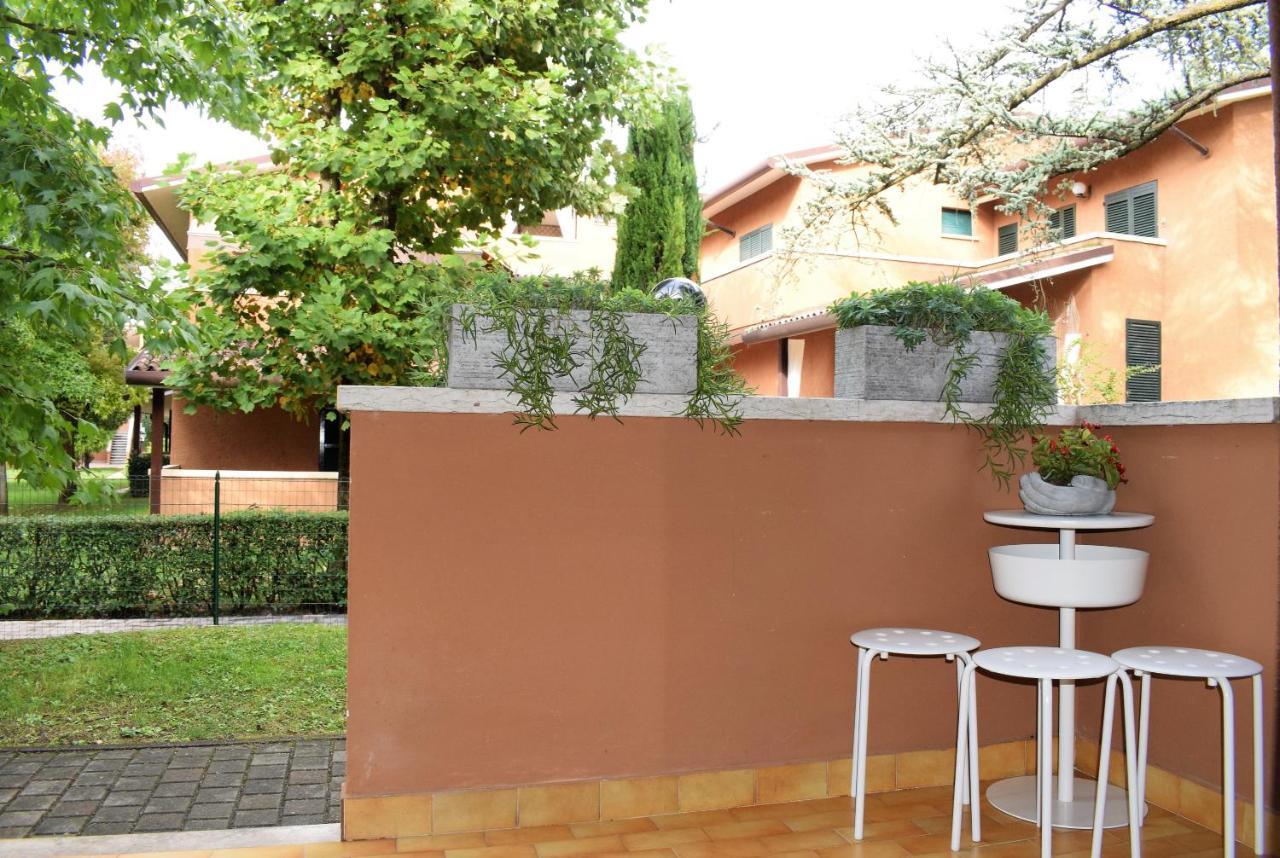 Azur Apartment Sirmione Exterior photo